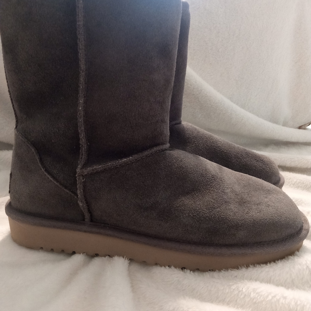 Koolaburra by UGG Gray Lined Boots Size 7 - Picture 3 of 9